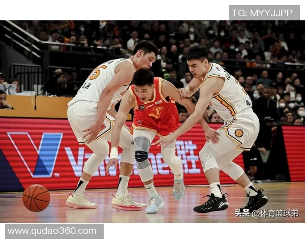 2021年四川队与广厦队激战回顾:精彩瞬间与战术分析